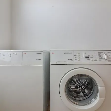 Amalia - 500m From The Sea By Interhome